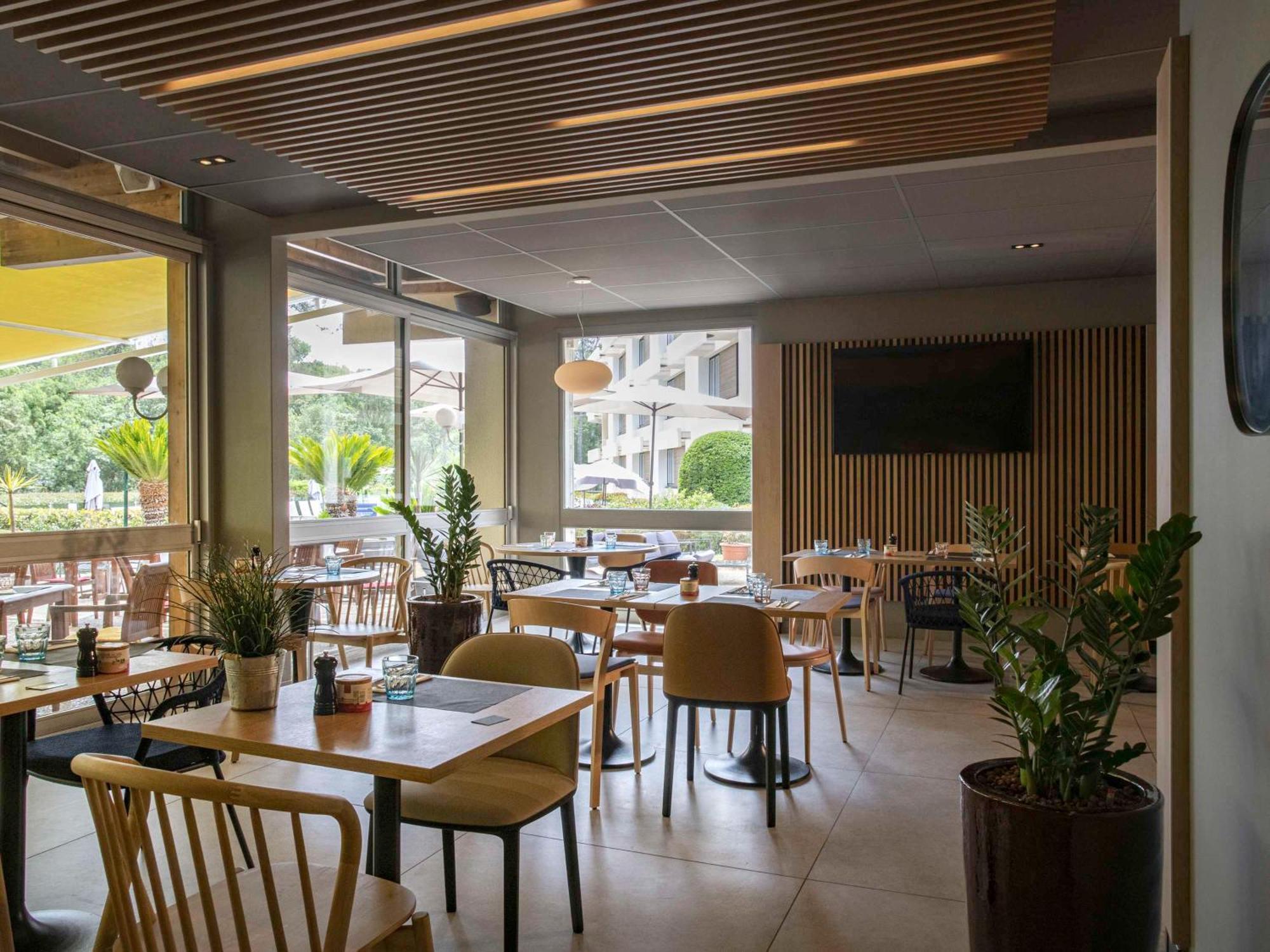 Novotel Antibes Sophia Antipolis Valbonne Exterior foto